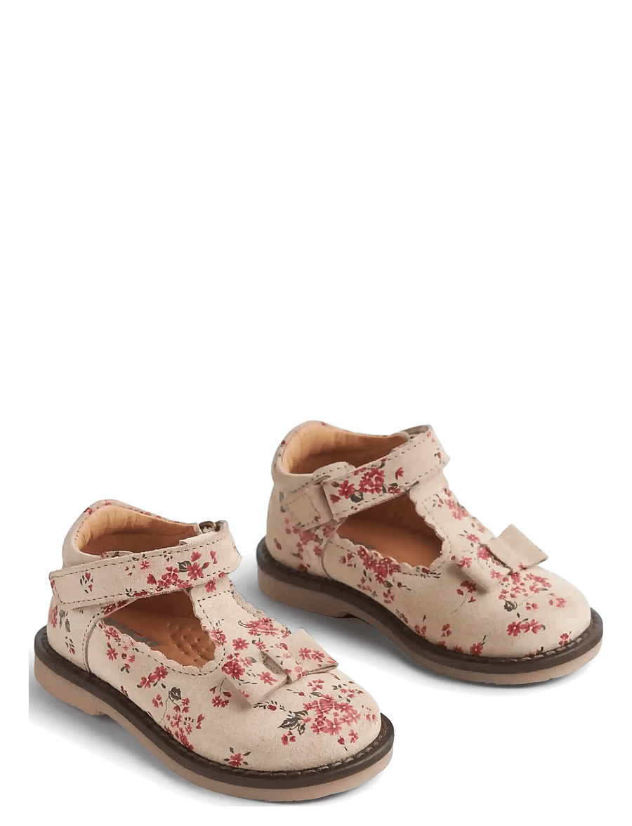 Wheat - Mary Jane Lucia - almond peach flowers - 0