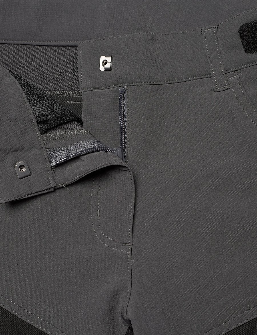 Whistler - Lara W Outdoor Shorts - outdoorshorts - asphalt - 3