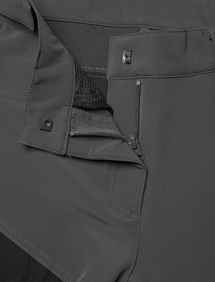 Whistler - Lara W Outdoor Shorts - udendørsshorts - iron gate - 3