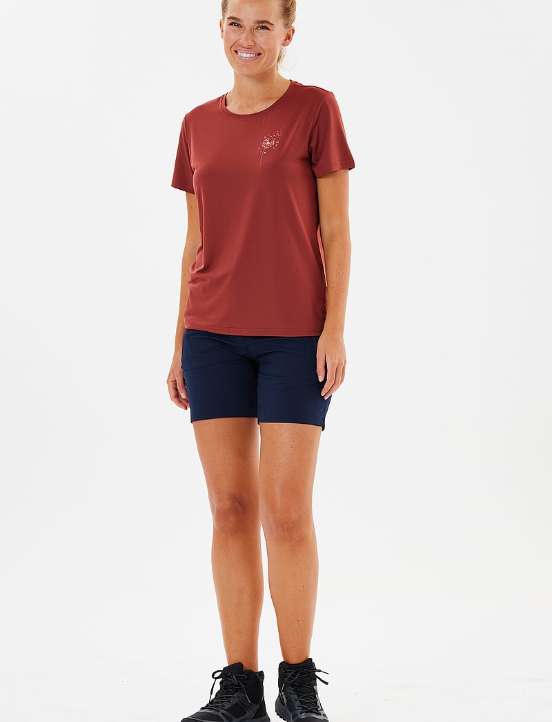 Whistler - Subby W S-S Tee - t-shirts - henna - 5