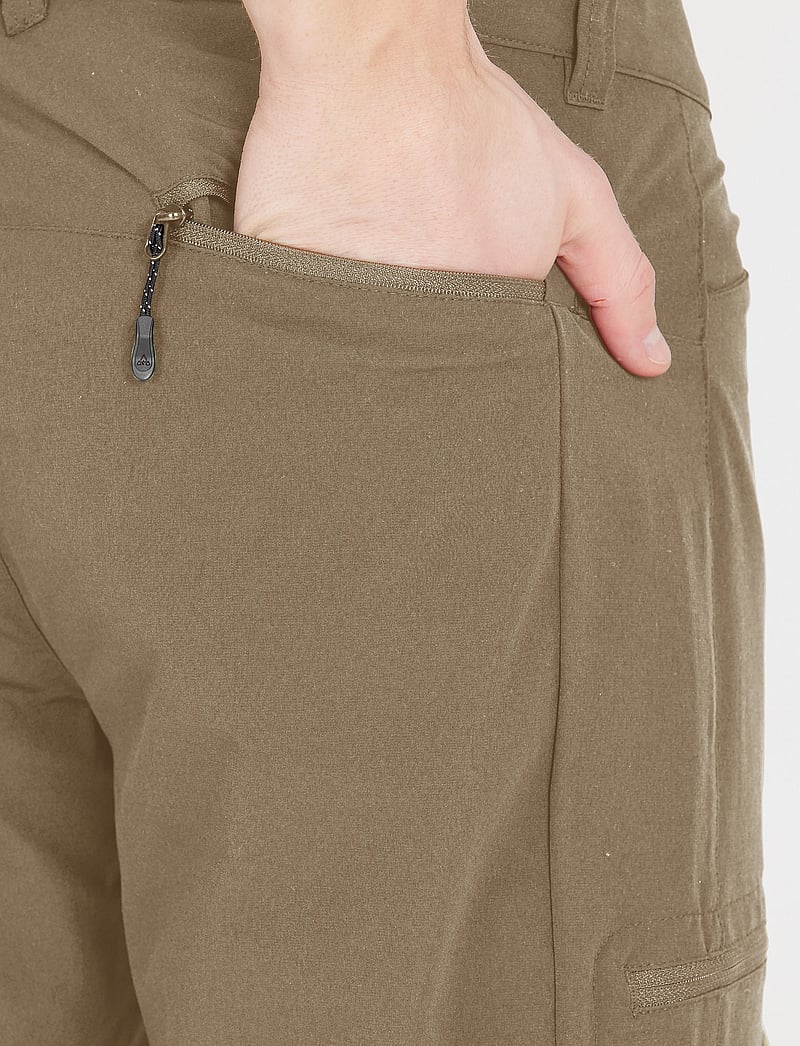 Whistler - Shann M Long Outdoor Shorts - lühikesed vabaõhupüksid - dusky green - 0