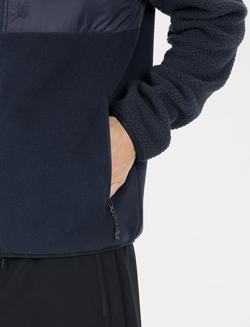Whistler - Makaley M Fleece Jacket - fleece og mellemlag - navy blazer - 4