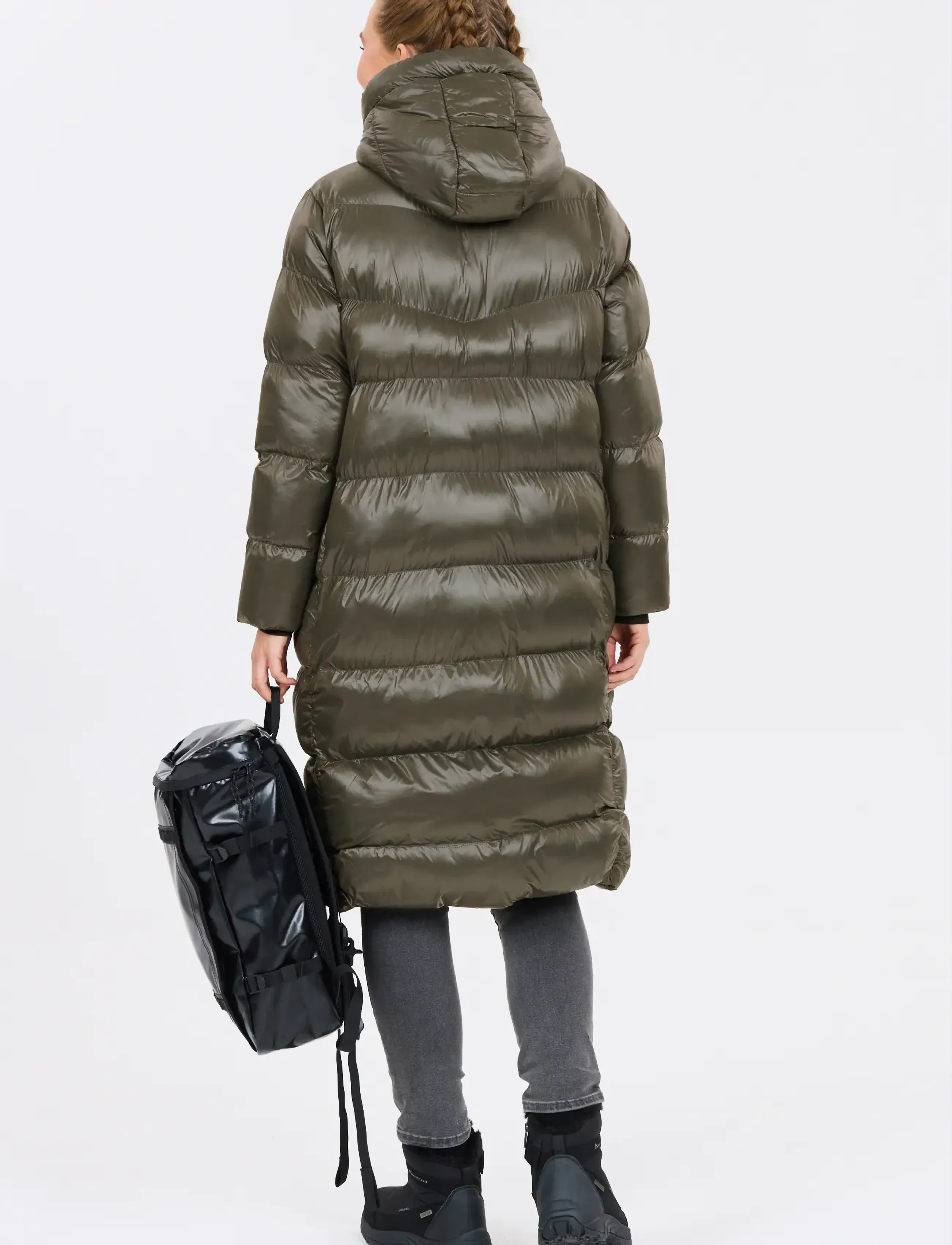Whistler - Lakewood W Long Puffer Jacket - sulejoped ja voodriga joped - black ink - 3