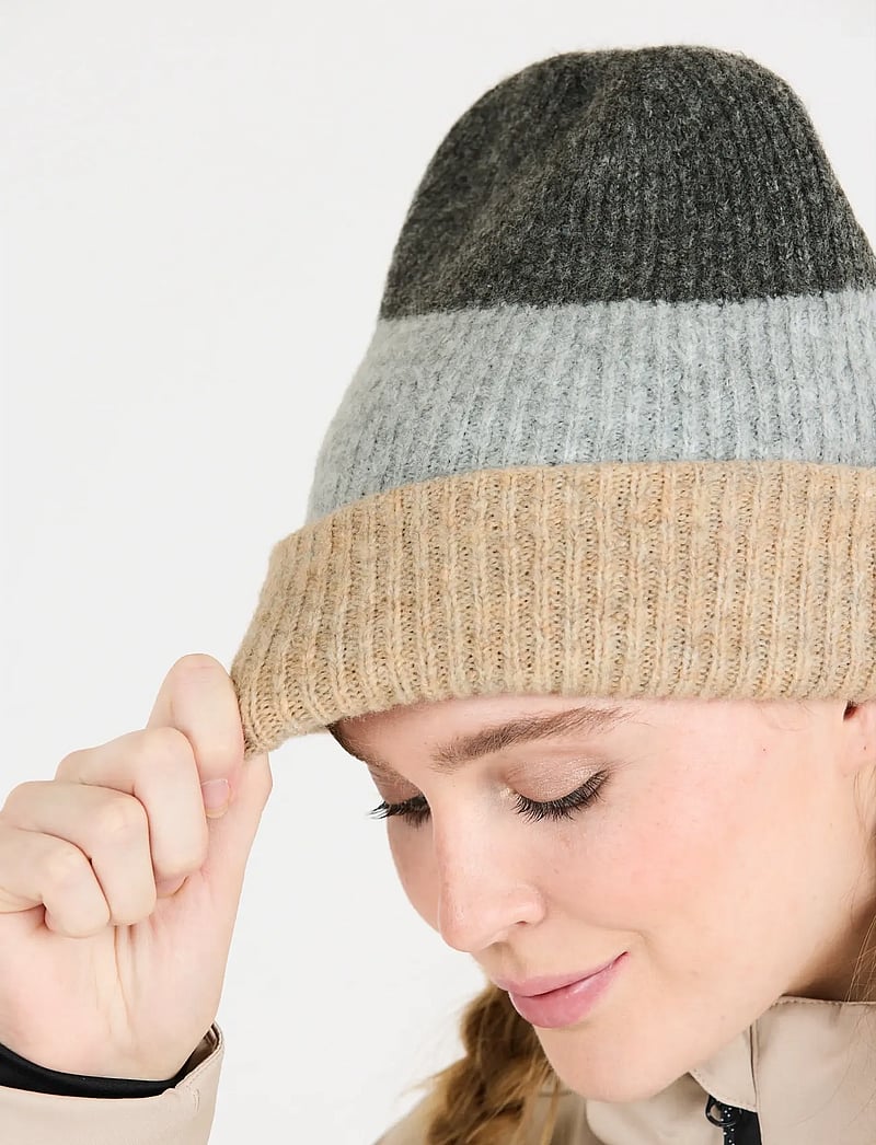 Whistler - Valeo Unisex Beanie - mössor - simply taupe - 2