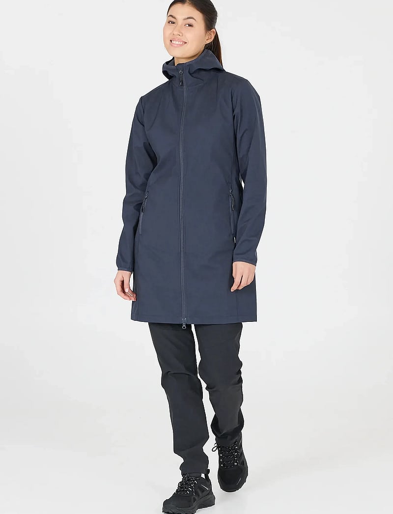 Whistler - Luango W Long Softshell Jacket - jackets - navy blazer - 5