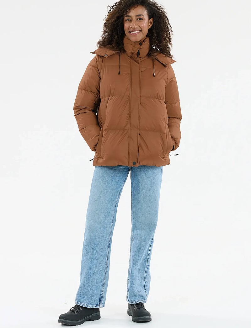 Whistler - Amatos W Short Puffer Jacket - vinterjakker - soft silt - 4