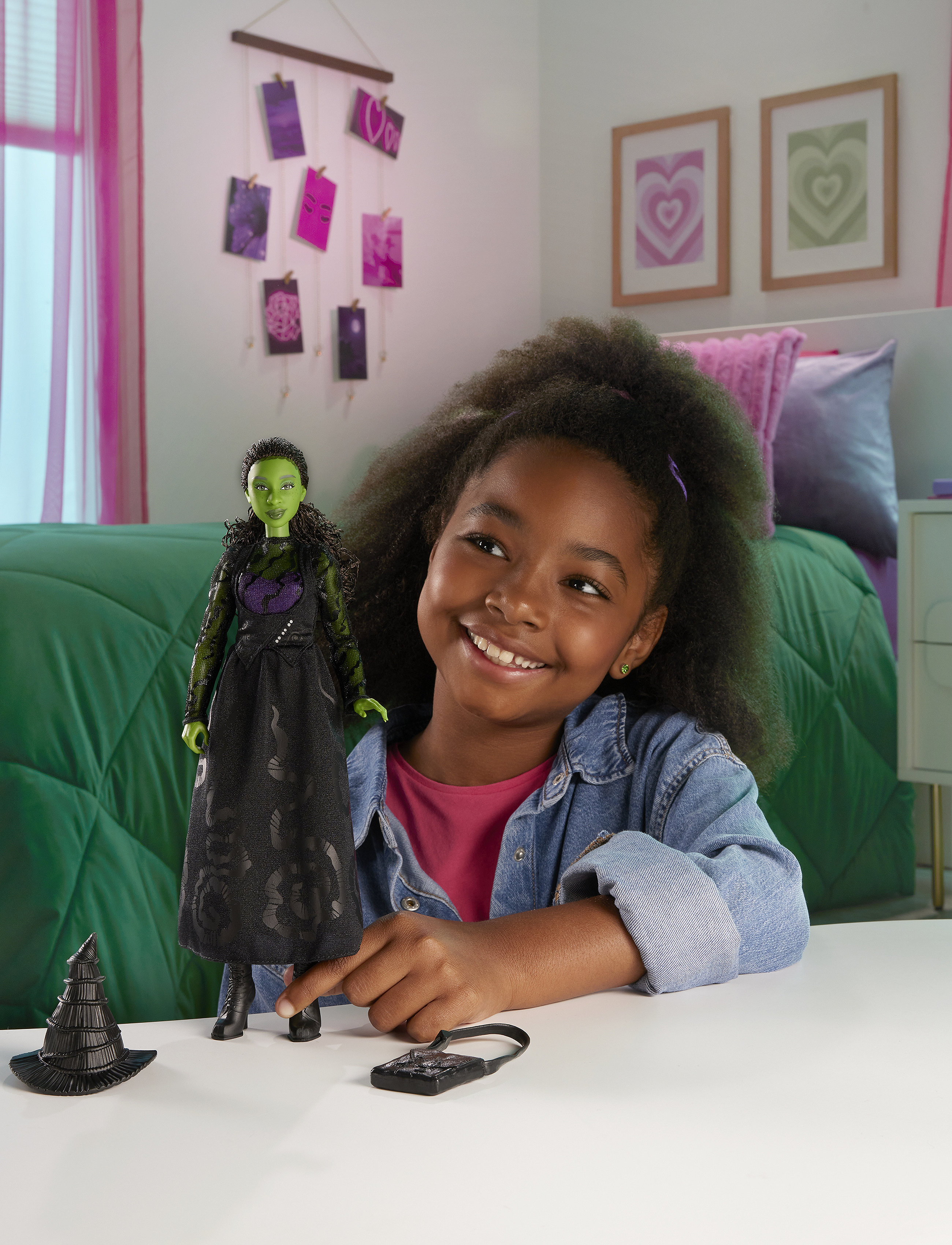 Wicked - Universal Pictures’ Wicked Elphaba Fashion Doll with Removable Fashions & Accessories - puppen - multicolor - 5