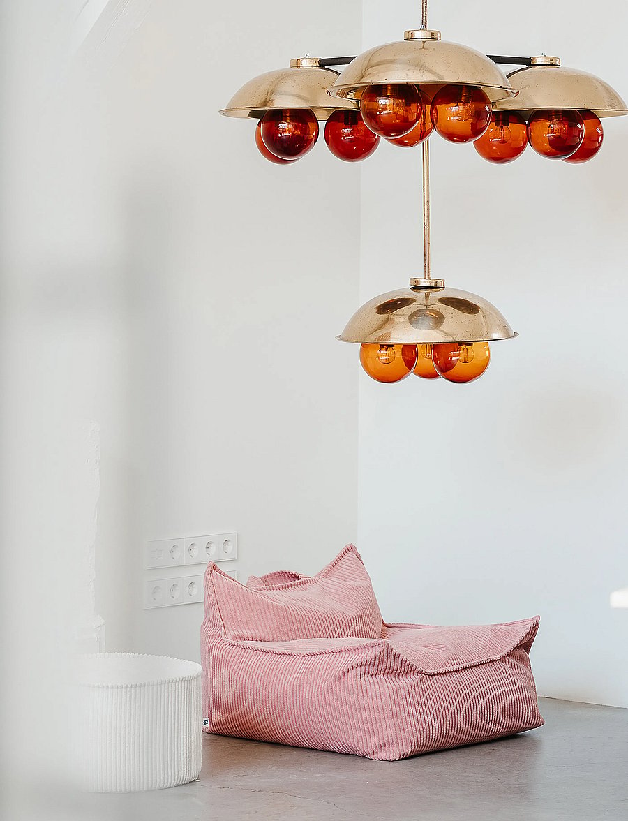 Wigiwama - Beanbag Chair corduroy - poufs & lehnstühle - pink mousse - 5