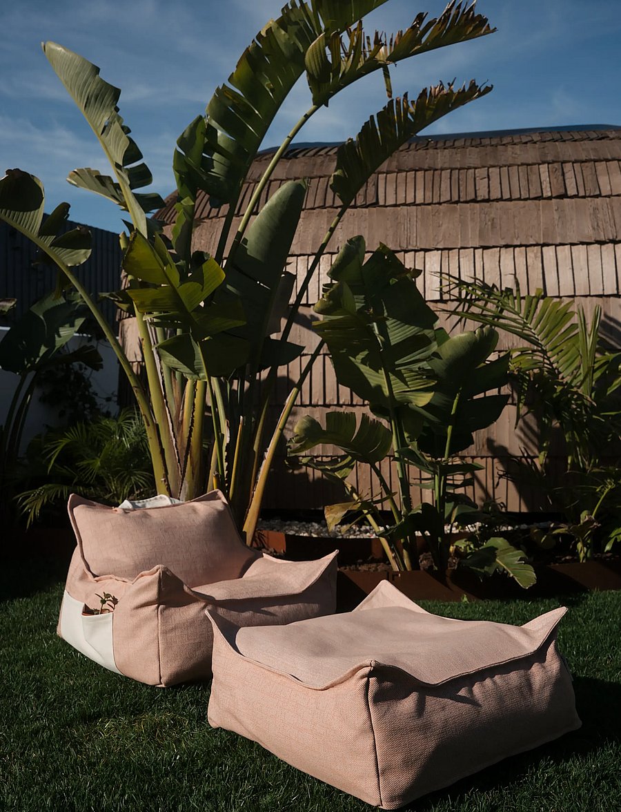 Wigiwama - Pomegranate Outdoor Beanbag Chair - välimööbel - seashell - 4