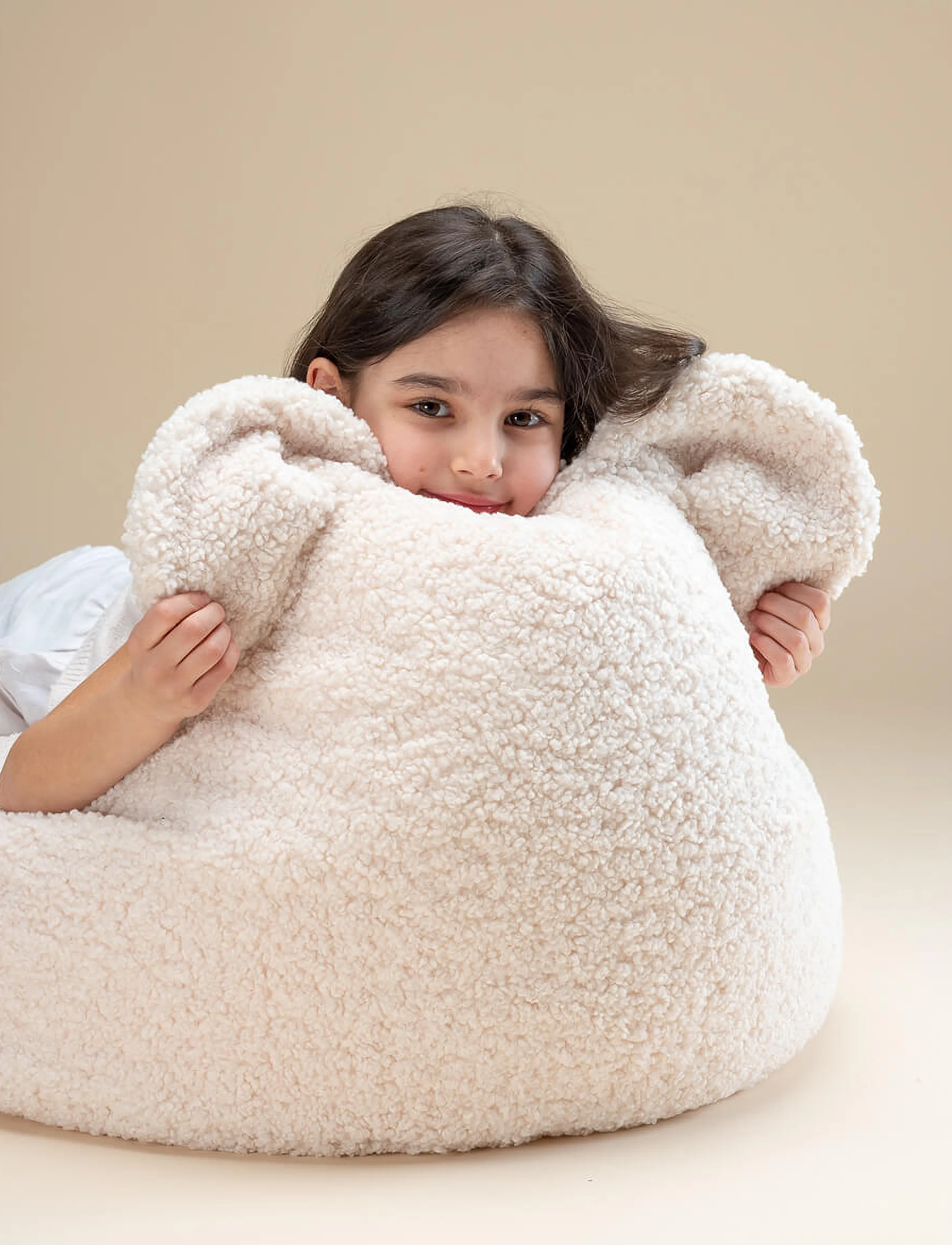 Wigiwama - Bear Beanbag teddy - poufs & lehnstühle - cream white - 4
