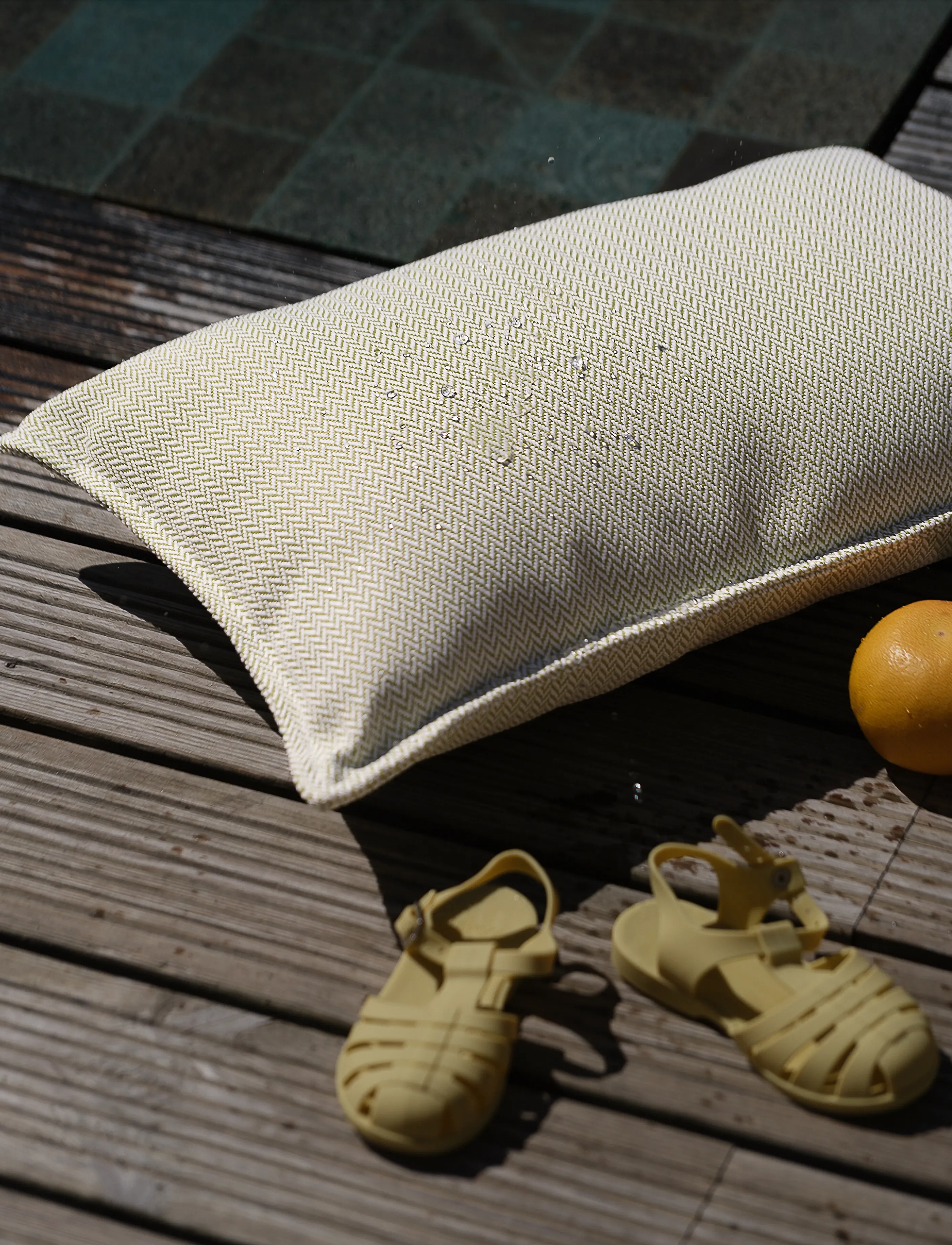 Wigiwama Herba Outdoor Bolster, 55X 33X 16 cm, Kids Decor, Creme - Cushions, Kinder