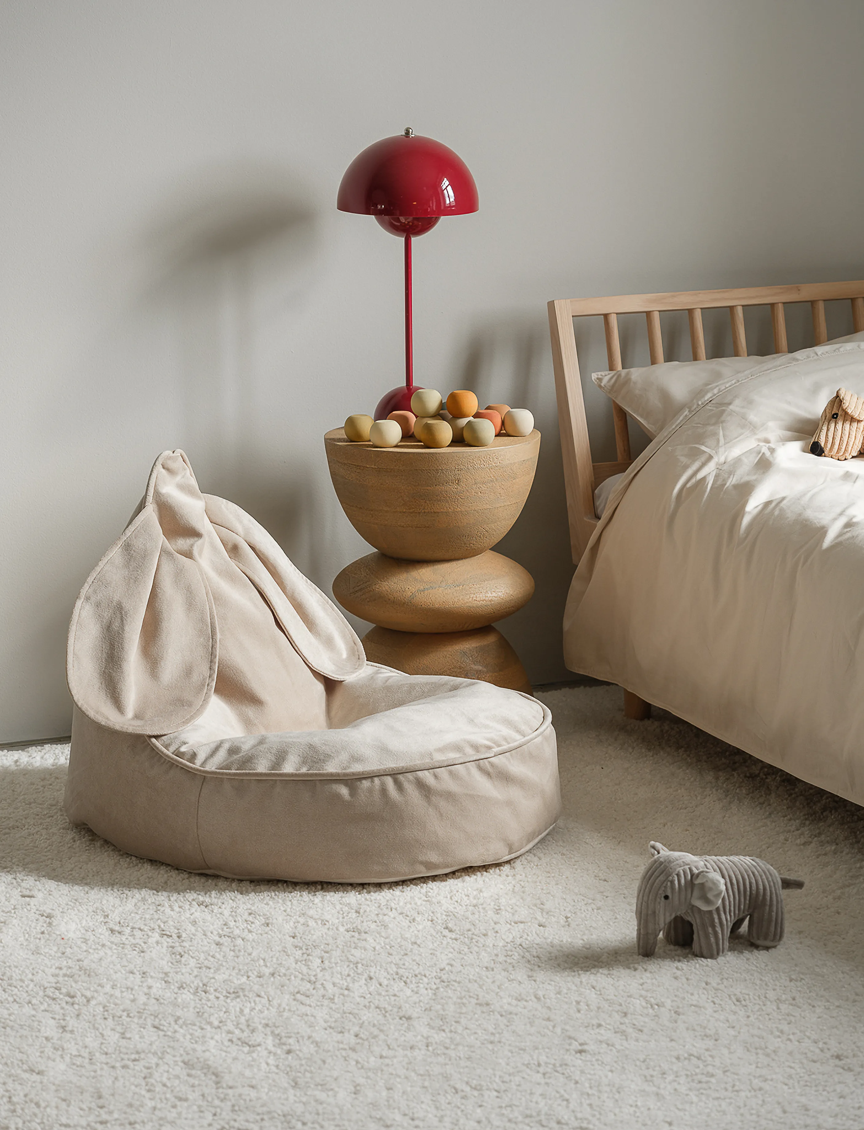 Wigiwama Bunny Beanbag, 75X 60X 60 cm, Furniture, Beige - Pouffes, Kinder