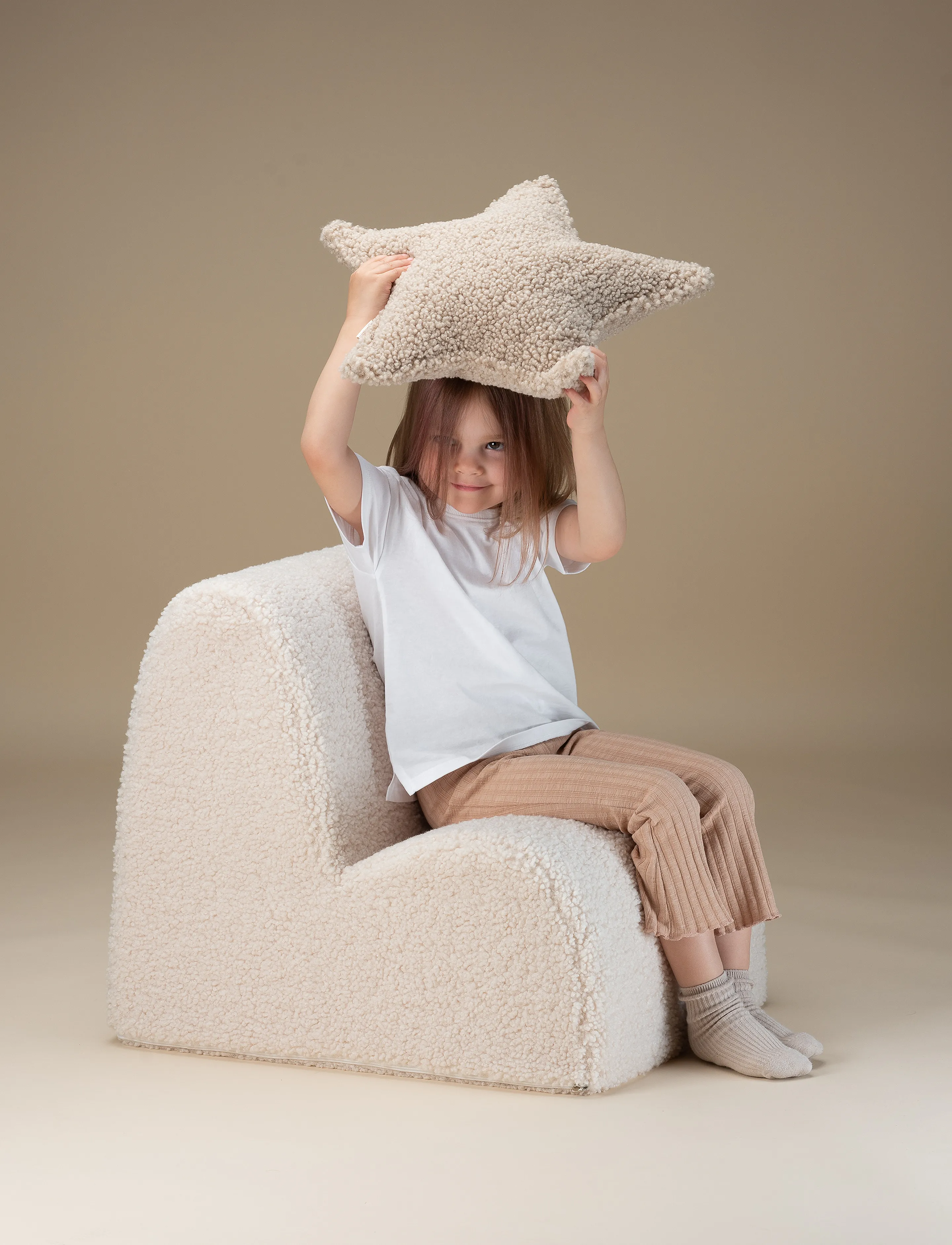 Wigiwama Cloud Chair Teddy, 60X 50X 50 cm, Furniture, Creme - Chairs & Stools, Kinder