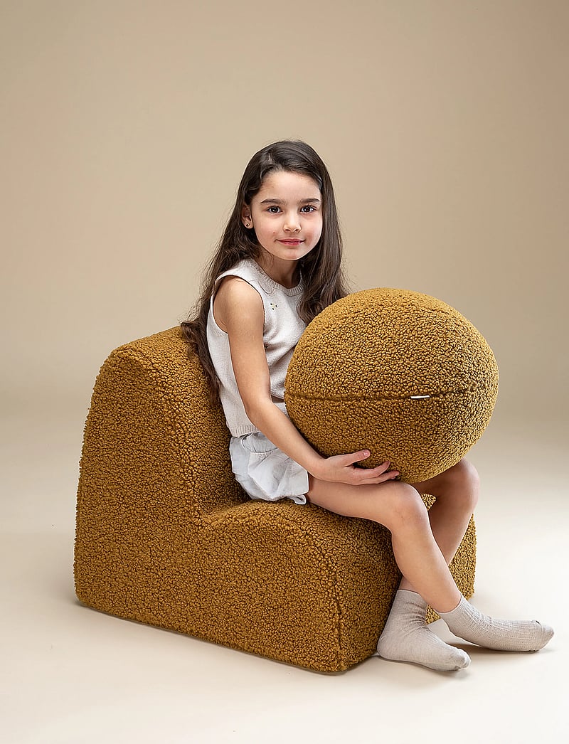 Wigiwama - Cloud Chair teddy - stühle & hocker - maple - 3