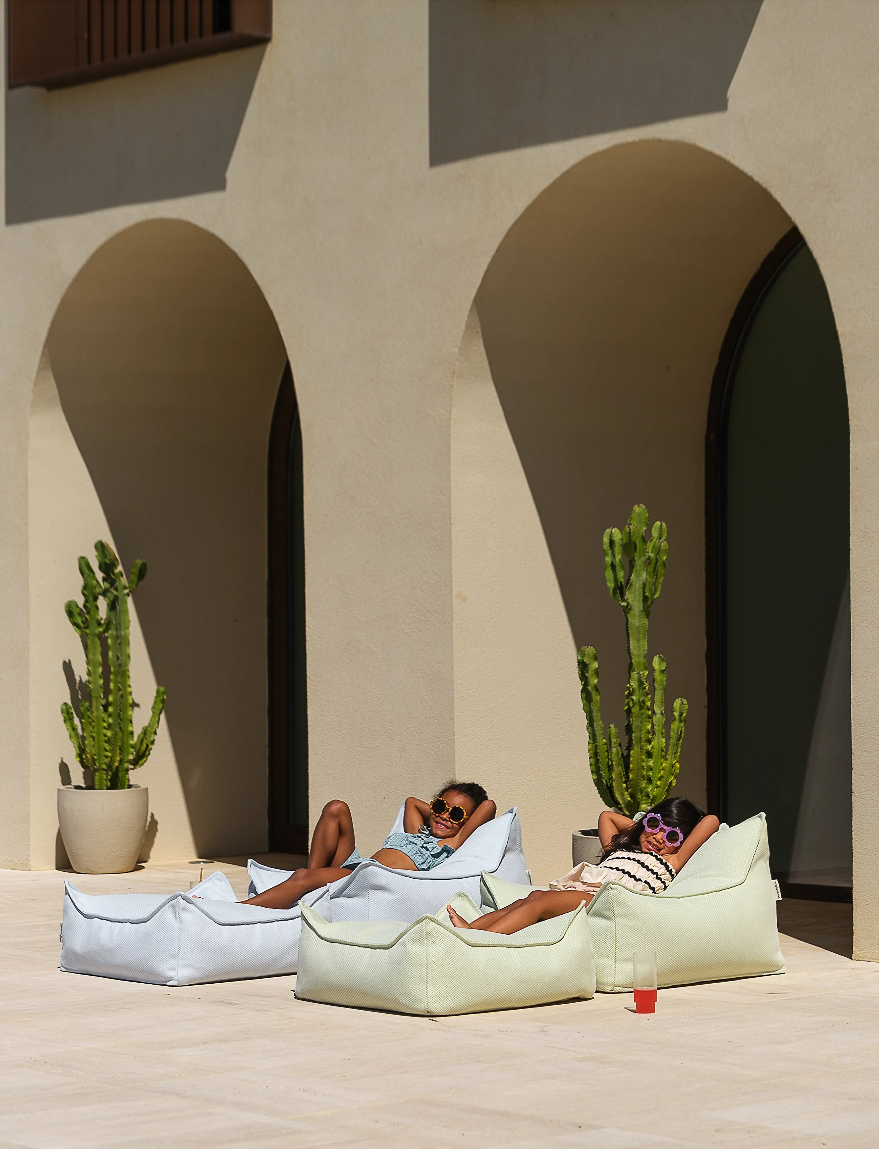 Wigiwama Terra Outdoor Square Ottoman, 60X 20 cm, Furniture, Grün - Chairs & Stools, Kinder