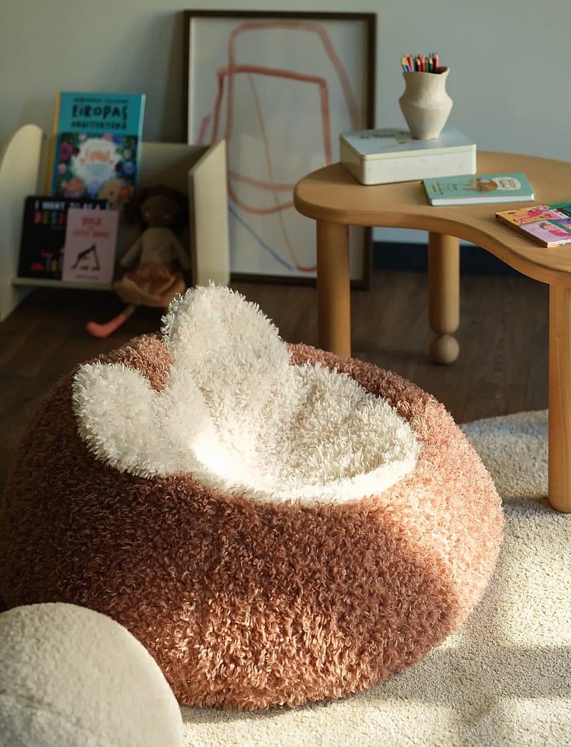 Wigiwama - Beanbag Yeti - puhvetid ja tugitoolid - blush - 5