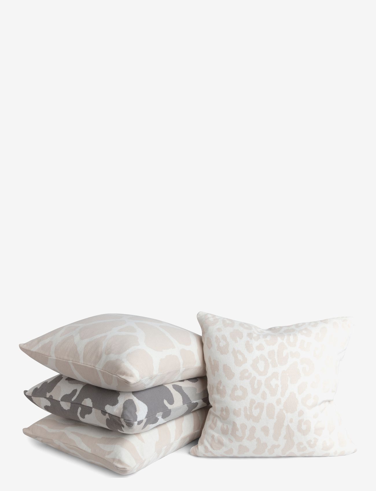 WILMA & LOUISE - Pillow Giraffe - padjakatted - shell - 1