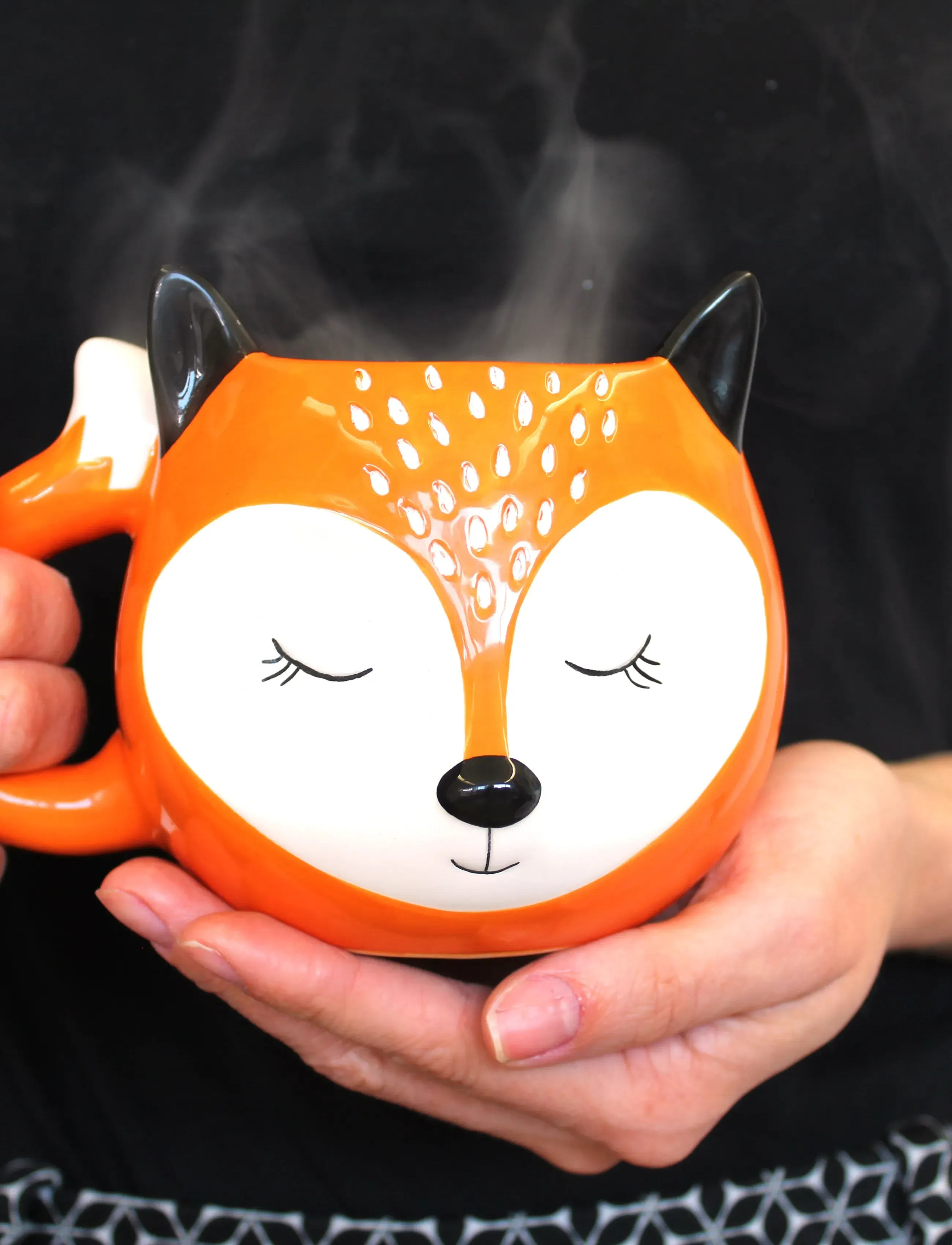 Winkee Krus Sleeping Fox Mug, H12 cm, Cups & Mugs, Orange - Coffee Cups, Homeware