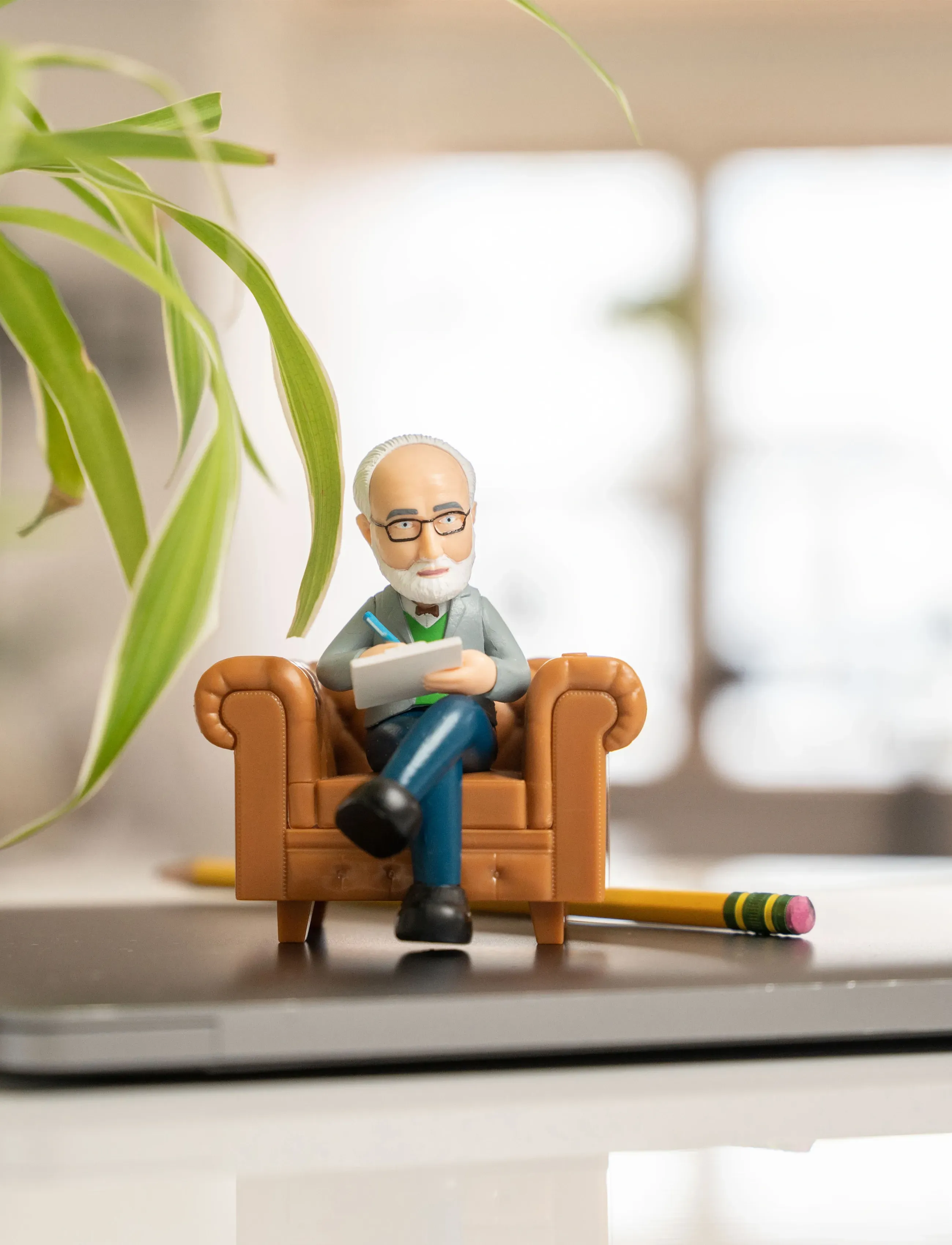 Winkee Skrivebords Psykolog Schreibtisch Psychologe (De), H17 cm, Decorative Accessories-details, Mehrfarbig/gemustert - Figures & Sculptures, Homewar