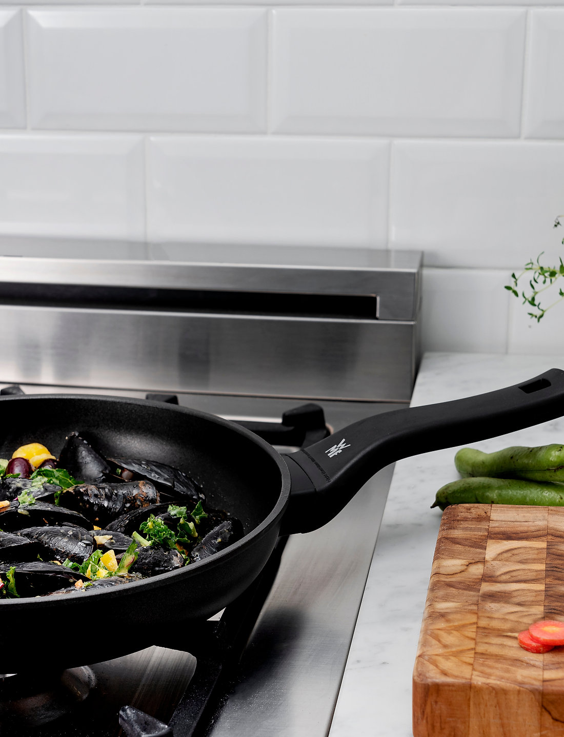 28 inch frying pan on sale