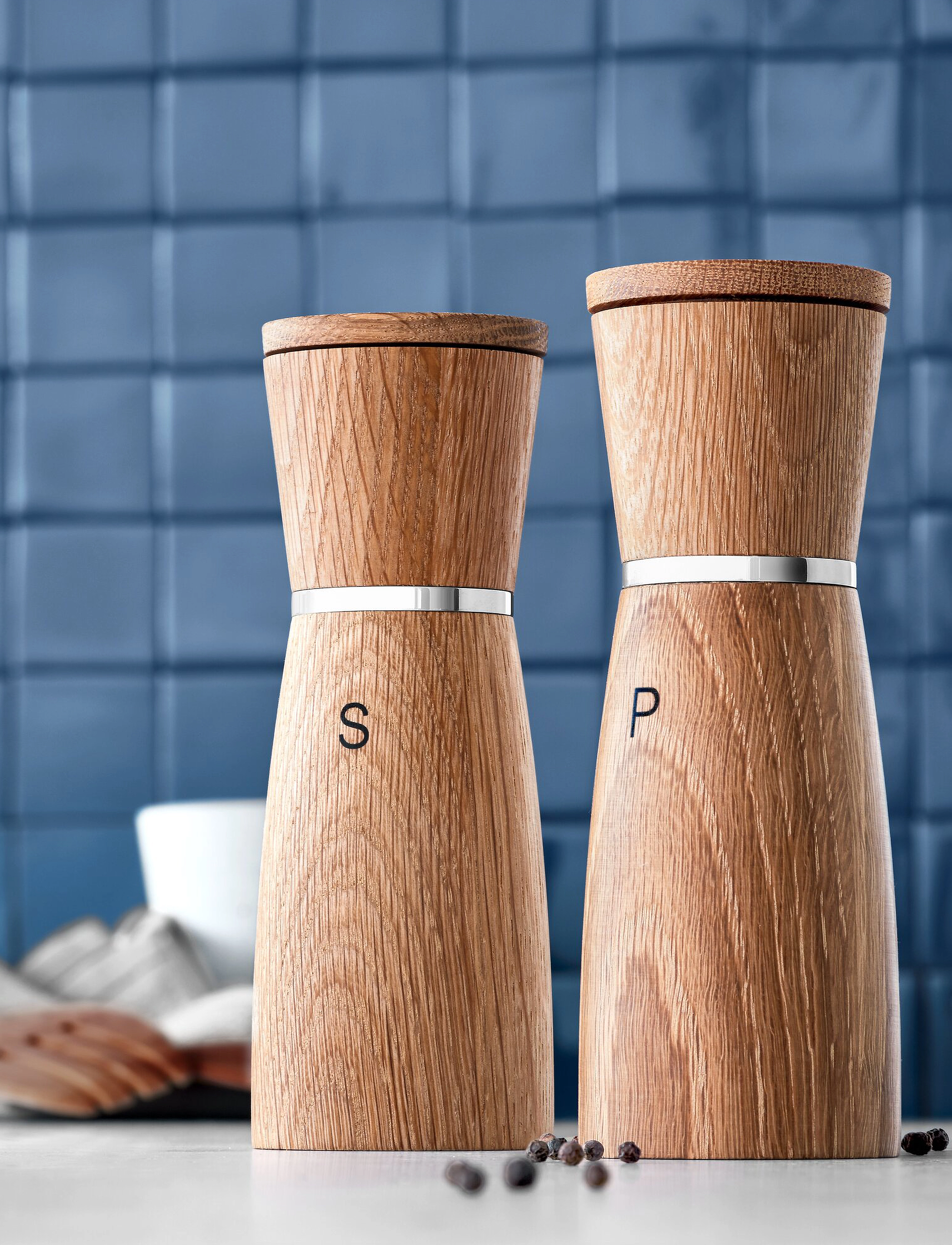 WMF - Ceramill Nature salt/pepper mills 2 pcs. set, oak, height 18 cm - wooden - 1