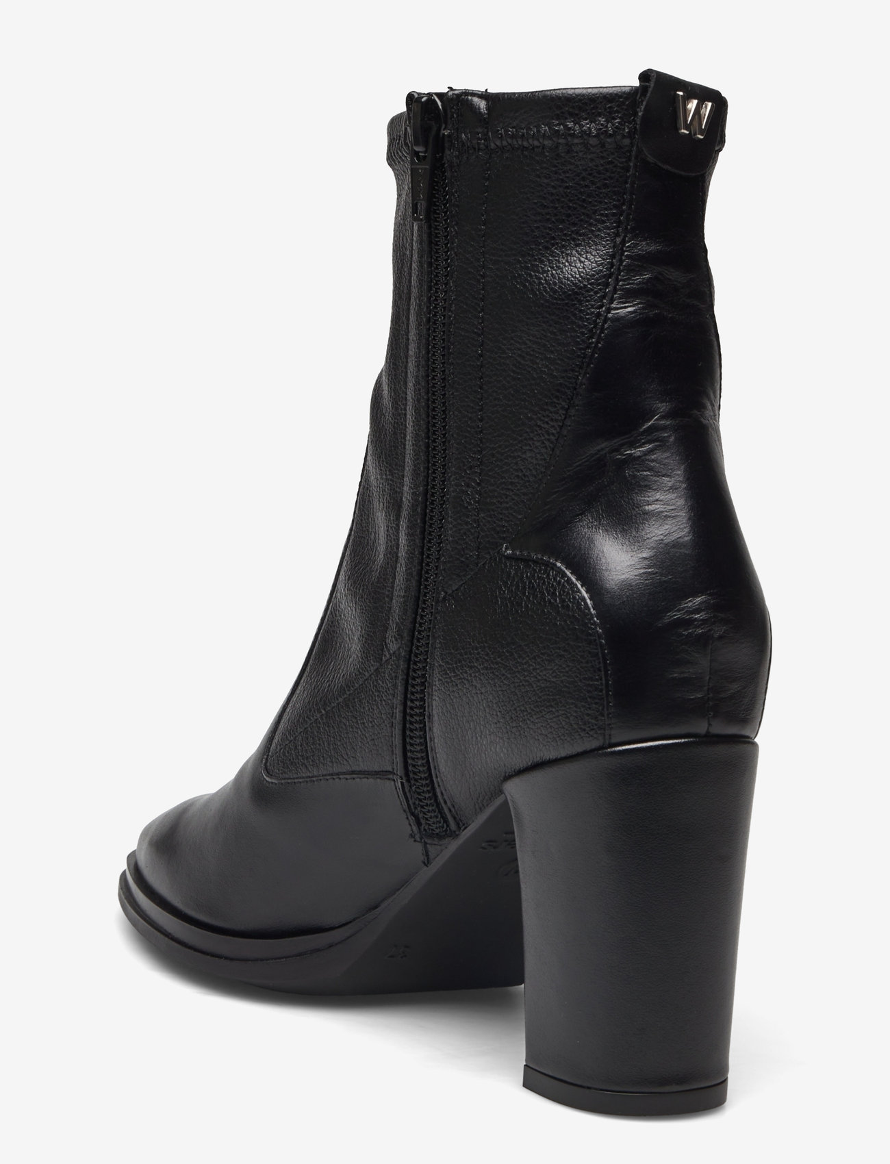 Wonders - ALIVE - isy/juneaunegro - 2