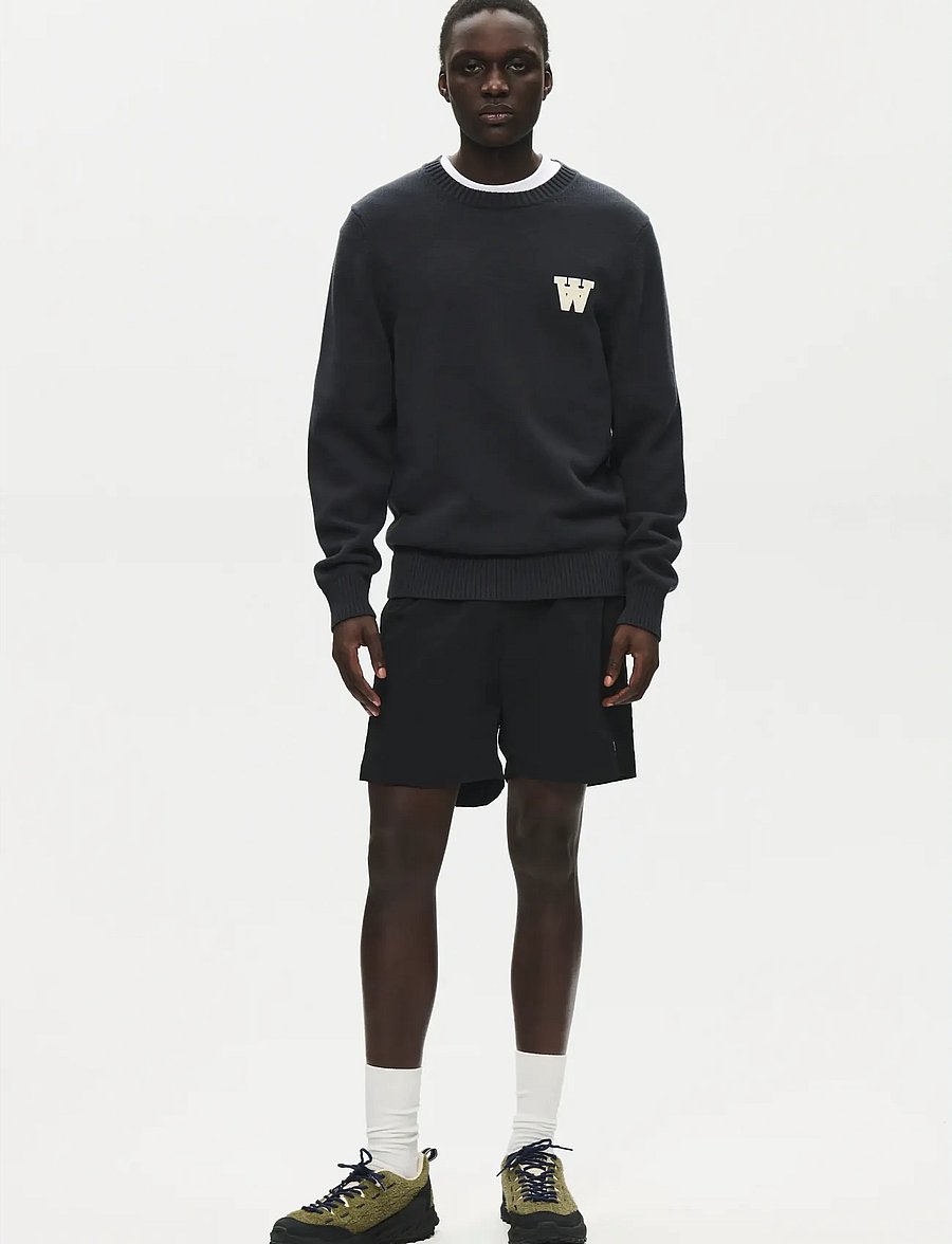 WOOD WOOD - WWTay - round necks - pirate black - 2