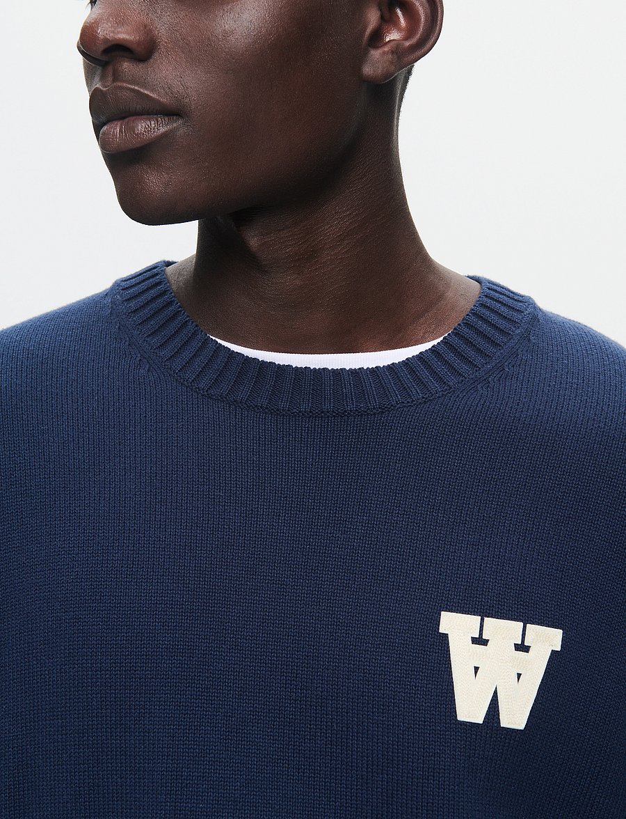 WOOD WOOD - WWTay - round necks - salute - 4
