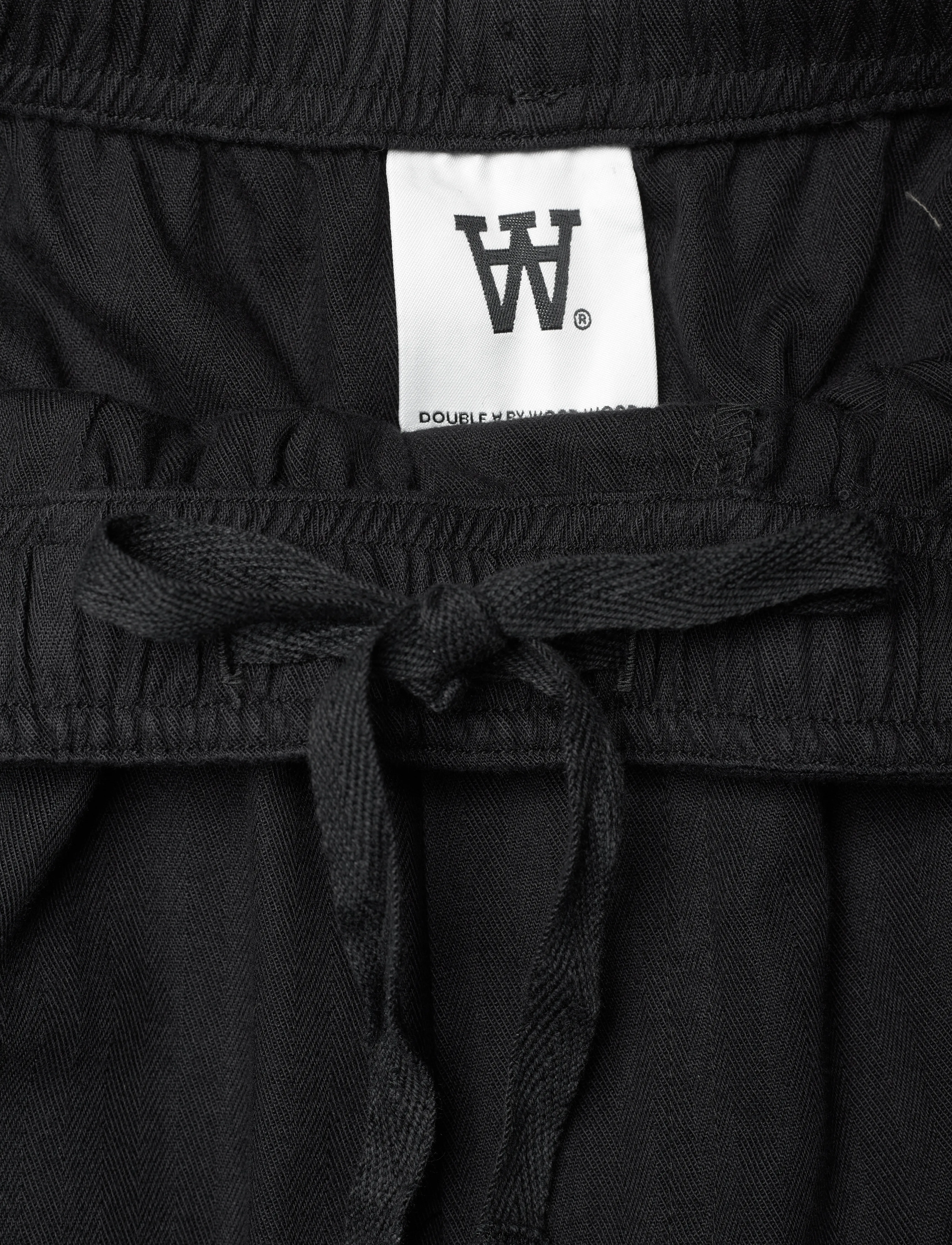 WOOD WOOD - WWLax Herringbone Trousers - vabaaja püksid - black - 1