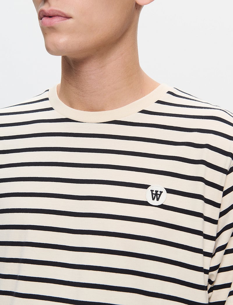 WOOD WOOD - WWAce Stripe - kortärmade t-shirts - black - 4