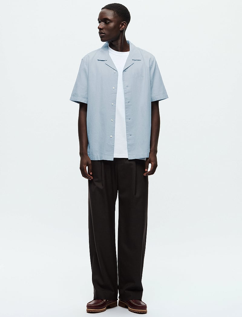 WOOD WOOD - WWaaron Resort - linneskjortor - skyway - 2