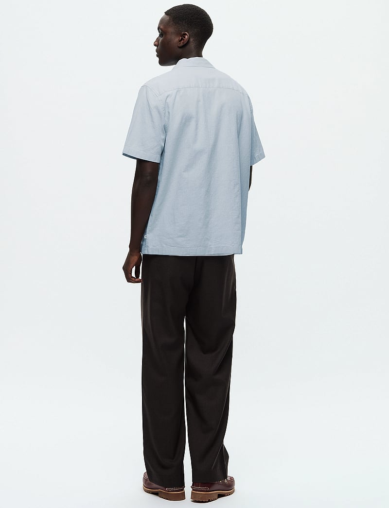 WOOD WOOD - WWaaron Resort - linneskjortor - skyway - 3