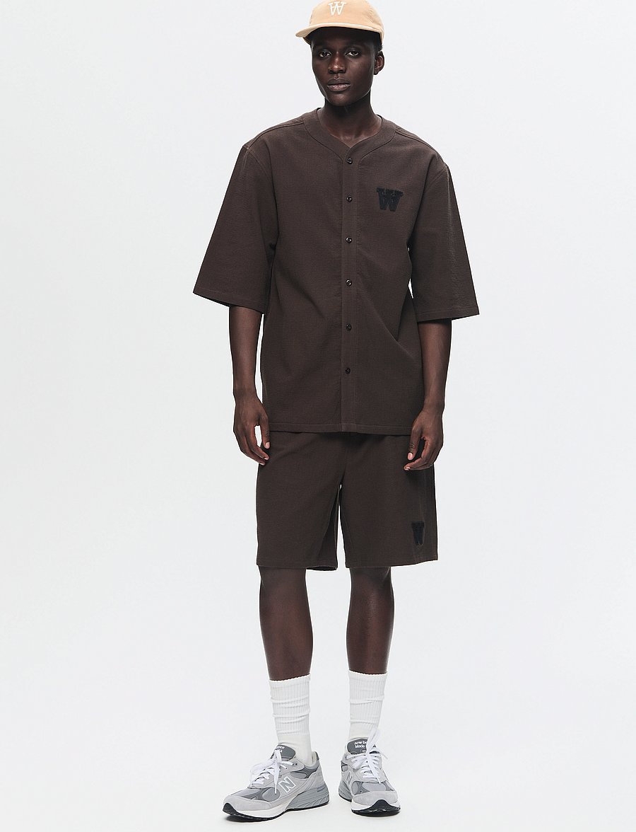 WOOD WOOD - WWHardy shirt - chemises à manches courtes - licorice - 2