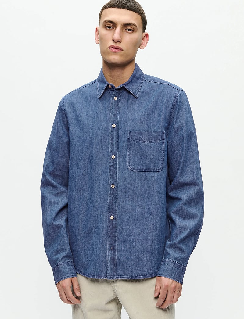 WOOD WOOD - WWAdrian shirt 25237 - jeansskjortor - medium blue denim - 4