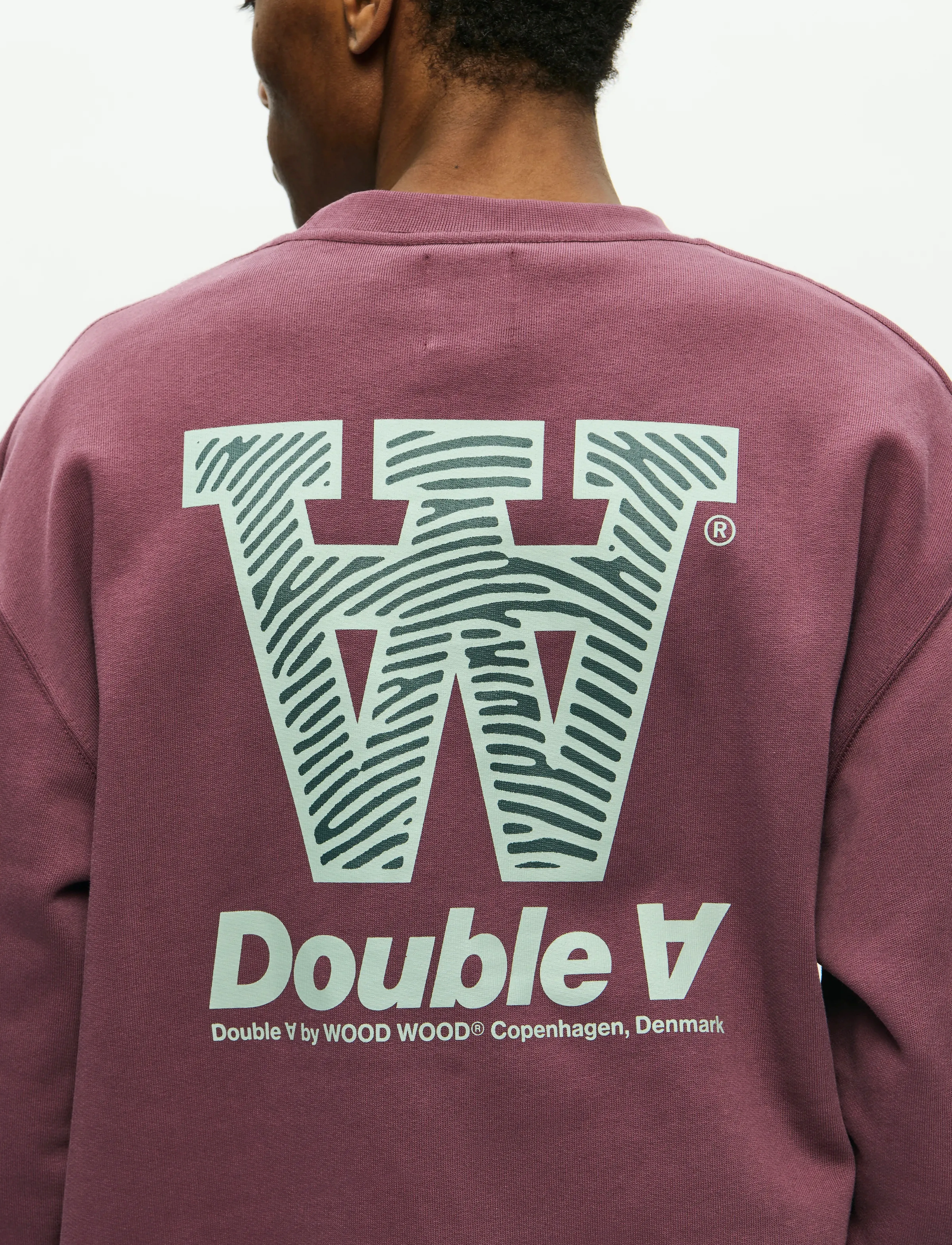 WOOD WOOD - WWJames crew neck AAneue 25219 - shop efter stil - decadent chocolate - 4