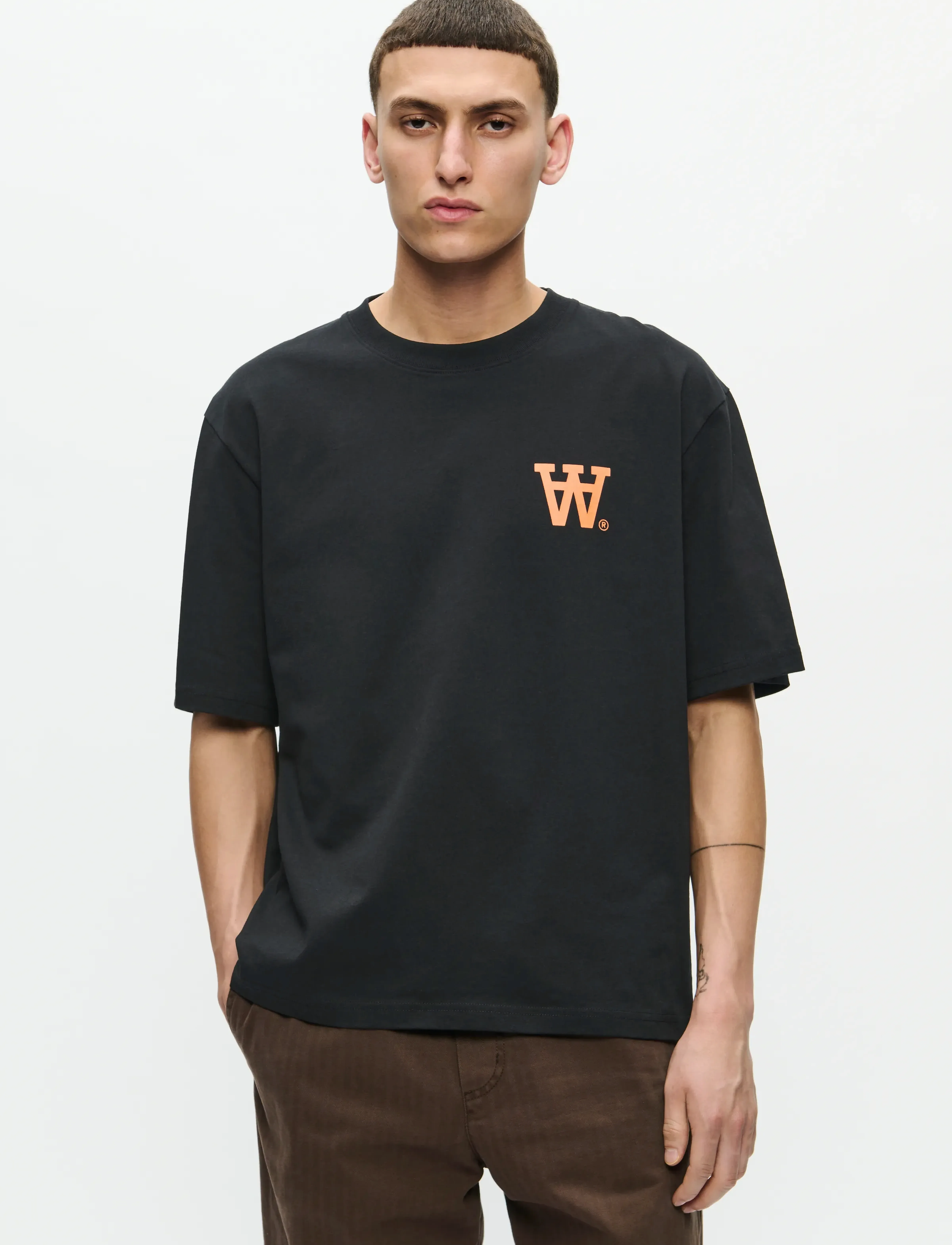 WOOD WOOD WWLiam tee AAchest 25220 - T-särgid - BLACK / black