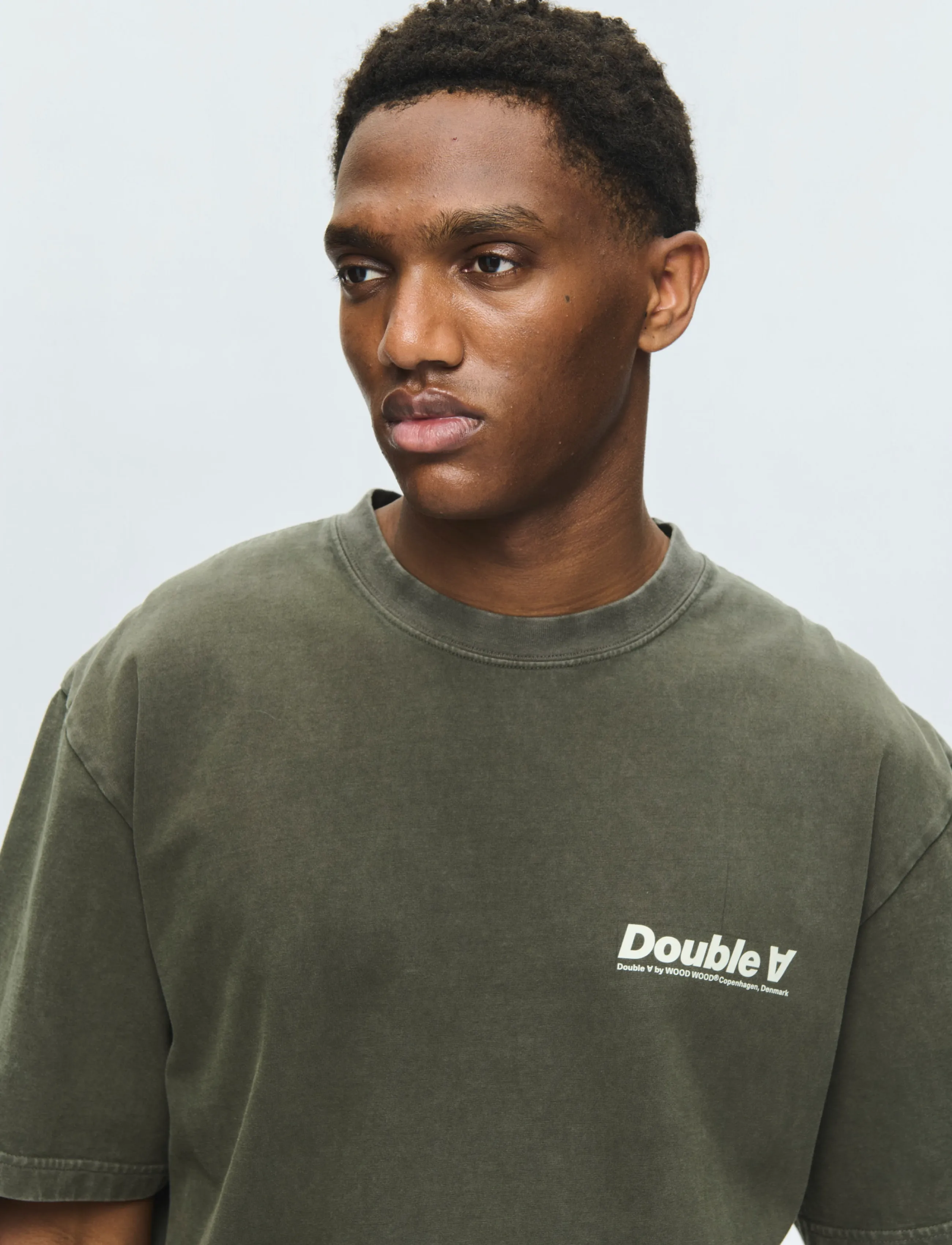 WOOD WOOD - WWLiam tee italic 25210 - kurzärmelige t-shirts - deep depths - 5
