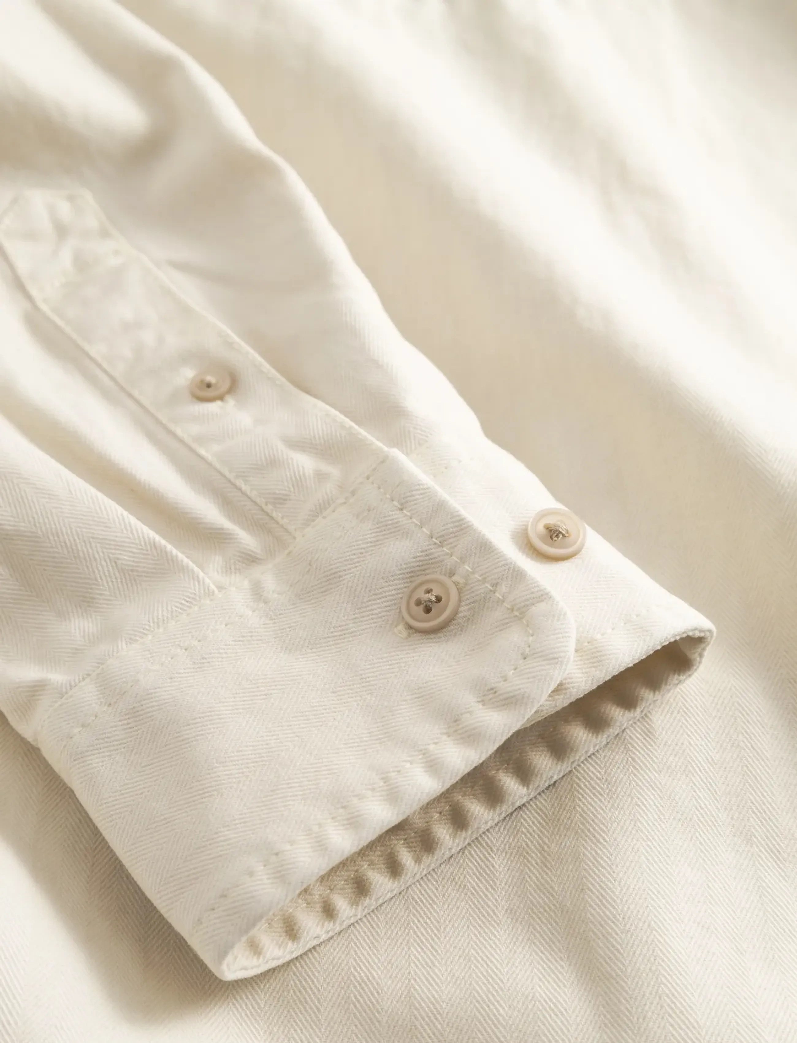 WOOD WOOD - WWCooper shirt 25189 - shoppa efter stil - marshmallow - 4