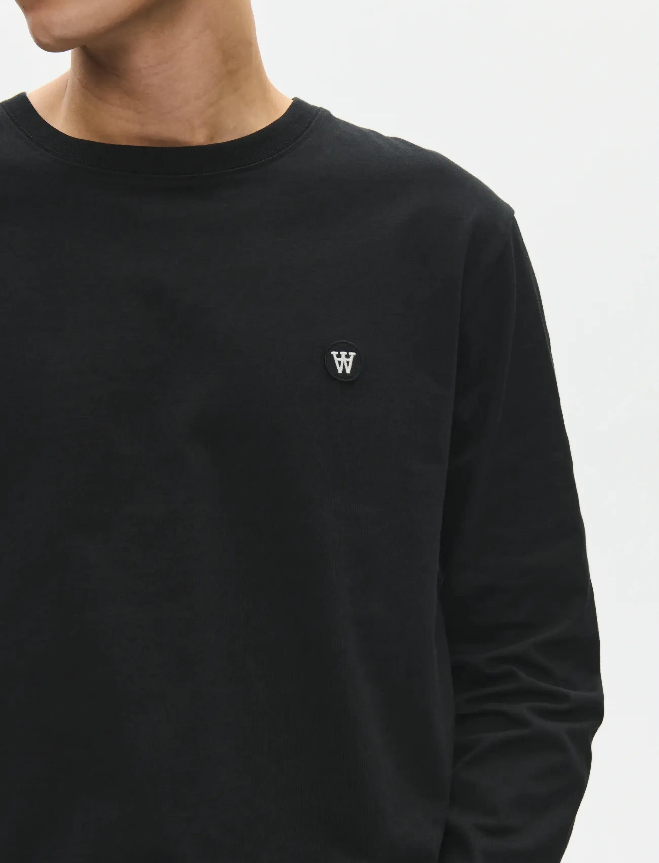WOOD WOOD - WWAce LS tee 25074 - pikkade varrukatega t-särgid - black beauty - 4