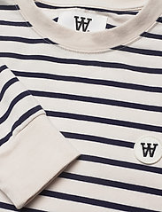 Double A by Wood Wood - Isa dress - sweatshirt-kjoler - off-white/navy stripes - 2