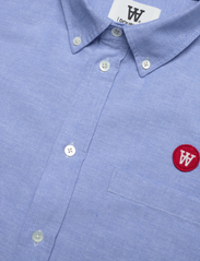 Double A by Wood Wood - Tod shirt - basic skjorter - light blue - 3