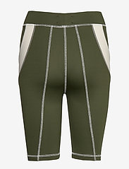 Wood Wood - Elena shorts - fietsbroeken - dark green - 1