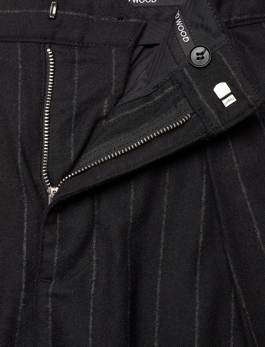 WOOD WOOD - WWFraser Pleated Chinos - black stripes - 3