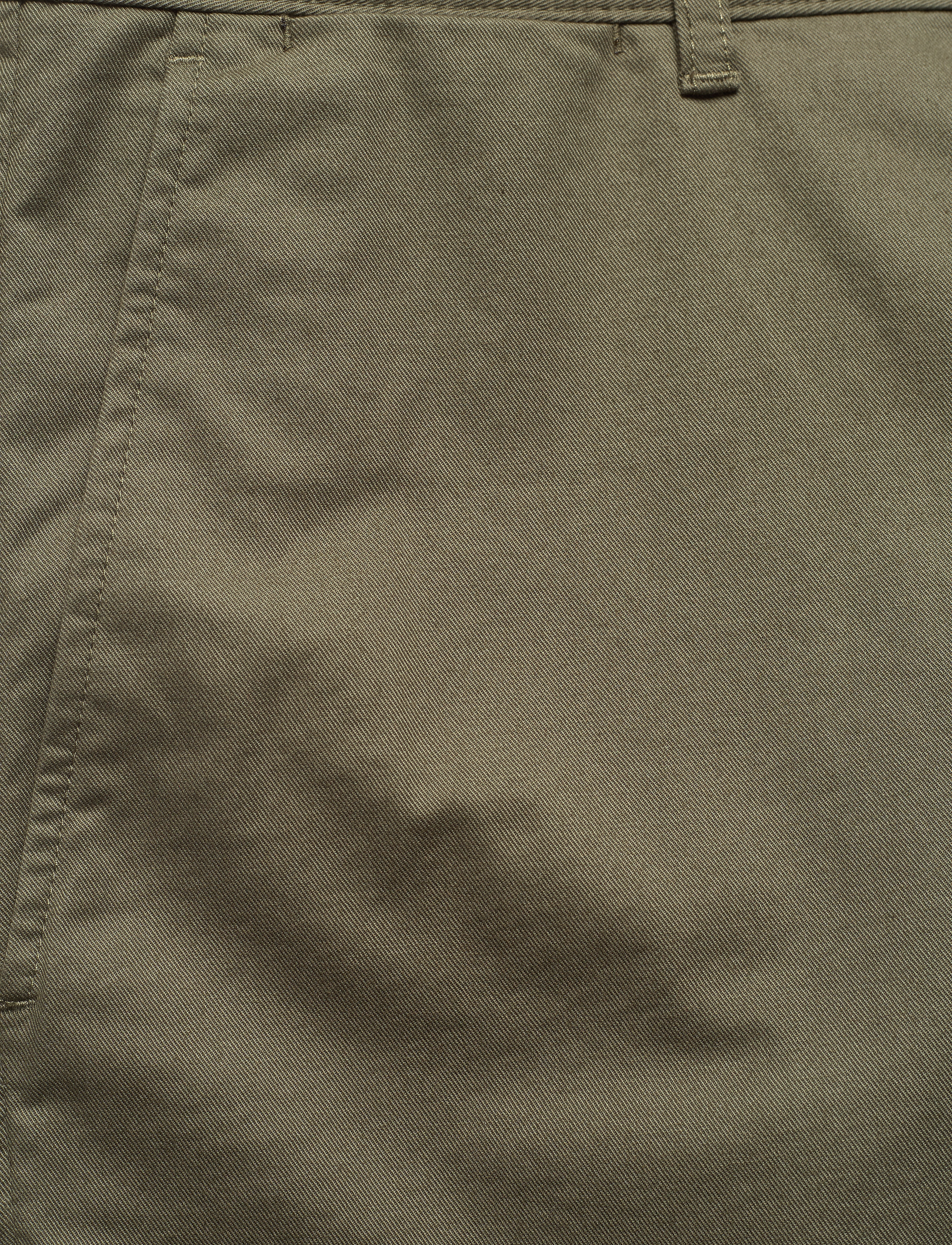 WOOD WOOD - Jonathan light twill shorts - chinos shorts - olive - 2