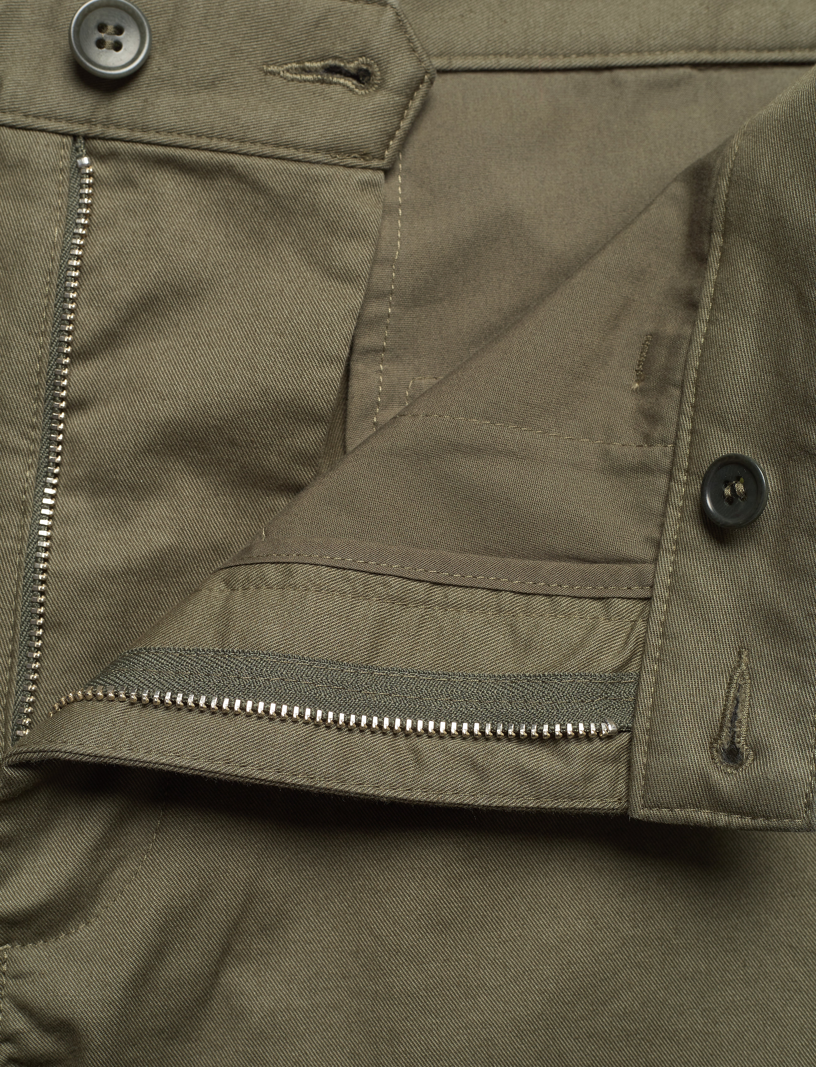 WOOD WOOD - Jonathan light twill shorts - chinos shorts - olive - 3
