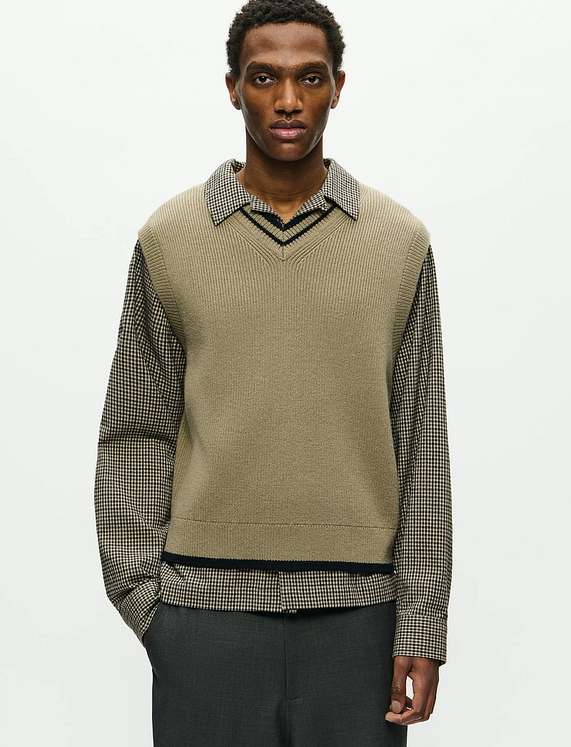 WOOD WOOD - WWCobek vest 25193 - kootud vestid - fallen rock - 0