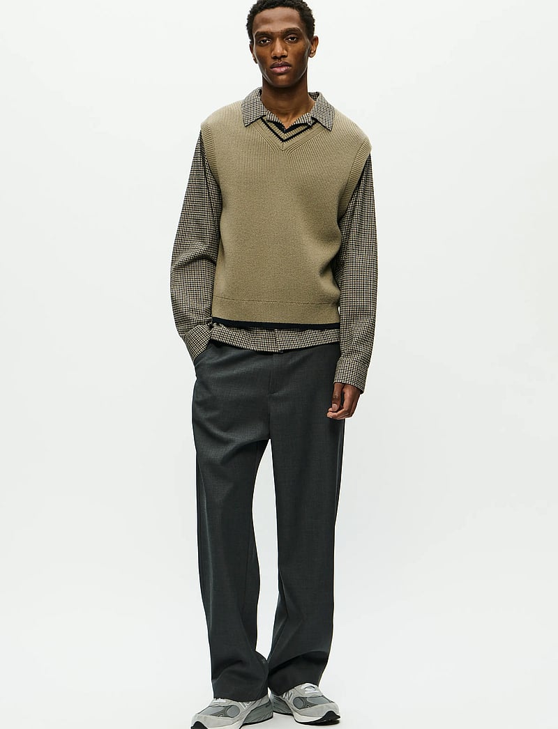 WOOD WOOD - WWCobek vest 25193 - kootud vestid - fallen rock - 2