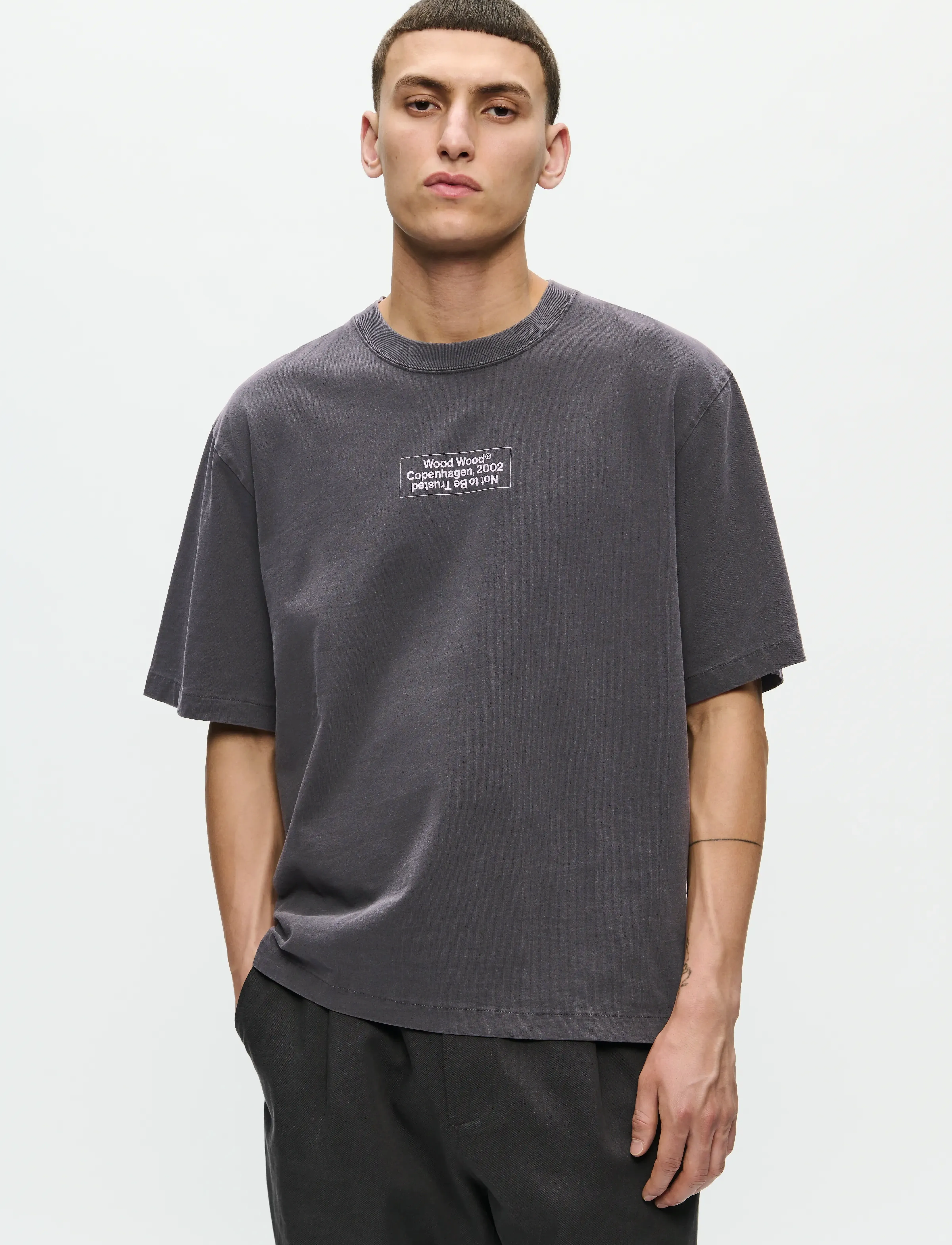 WOOD WOOD WWGary tee typo 25207 - Deals - BLACK SAND / grey