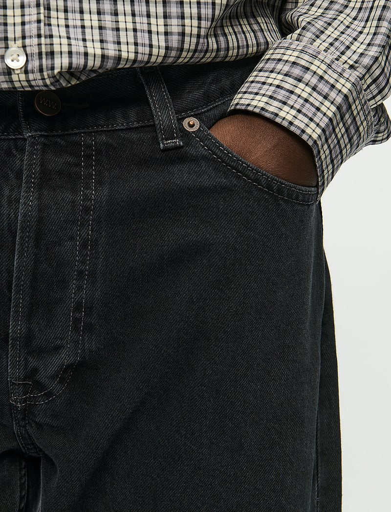 WOOD WOOD - WWType 2 jeans 25243 - regular piegriezuma džinsa bikses - black slate - 4