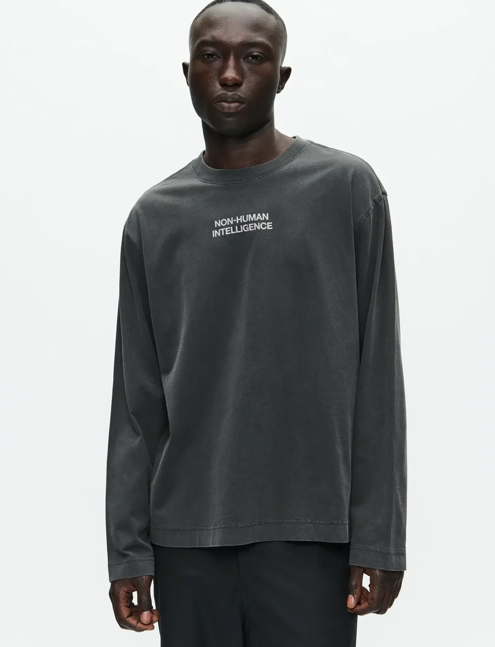 WOOD WOOD - WWRyan x crew neck intel 25207 - pikkade varrukatega t-särgid - washed black - 0